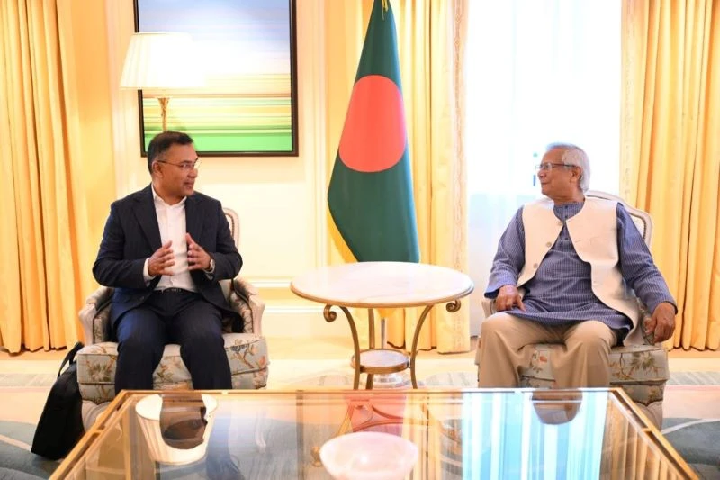 ড. ইউনূস-তারেকের বৈঠক নিয়ে নতুন রাজনীতি, বিভক্ত রাজনৈতিকদলগুলে